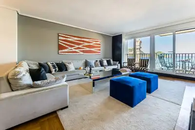 Image de La Concha Beachview: 8 Pax Appartement supérieur. Première ligne de la plage. Vues à la mer