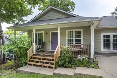 Image de Hydrangea Hideaway | Pets & Close to Black Mtn!