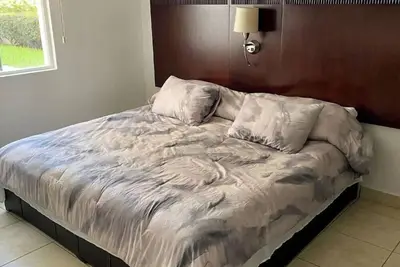 Image de Comfortable Apartment With Pool, Whirlpool Bathtub, 70\" Tv And More