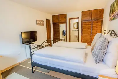 Image de Confortable appartement pour 2 personnes avec Wifi, Tv, animaux admis et parking