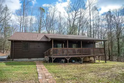 Image de Secluded-Hot Tub-Fire Pit-Fiber internet-Near the Gorge & Parks-Pet Friendly