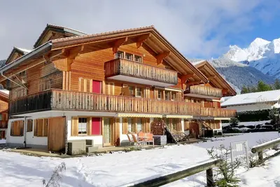 Image de Joli appartement pour 4 personnes avec Wifi, Tv, terrasse, vue panoramique et parking