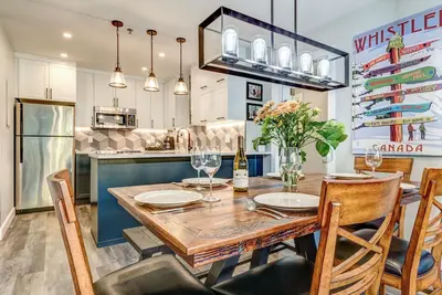 Image de Acer Vacations | Clean Ski-in Ski-Out 2 Bedroom for Families at Greystone Lodge