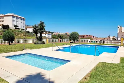 Image de Superbe maison de ville à 400m de la mer avec vue sur la mer, Wi-Fi et climatisation