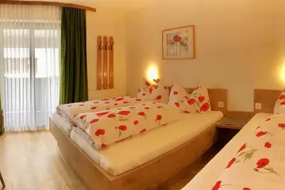 Image de Triple room, 1 bedroom - Pension Heidelberg - Fam Fuchs