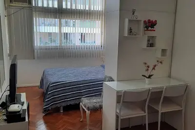 Image de Confortable, Moderne Et Appartement De Charme En Gloire À CÔTÉ Lapa Avec Belle Vue
