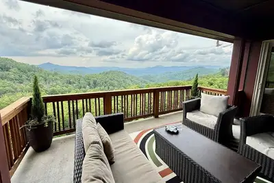 Image de Grand Oaks Rx5- Mountain Views, Echota on the Ridge Gated Resort, Indoor/Outdoor Pools and Hot Tu. . .