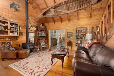 Image de Papa's Place - River Front Cabin-Dt Eureka Springs