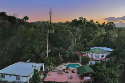 Image de El Yunque Rainforest Villa with Pool, Outdoor Kitchen & View