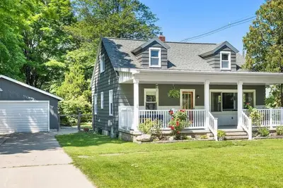 Image de Beautiful Three Bedroom House Near East Bay!