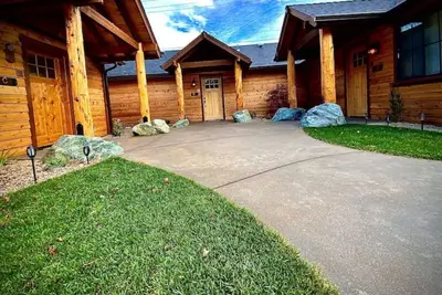 Image de Cedar Mountain - Suite C