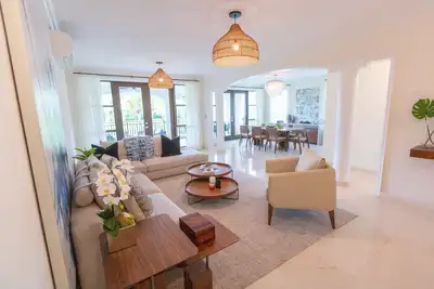 Image de Luxury 3 Bedroom Coco Beach Condo