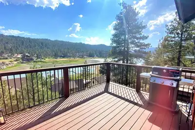Image de ✦ Lakeview ✦ Modern ✦ Bbq ✦ Hot Tub ✦ Cabin @ The Big Bear Lake