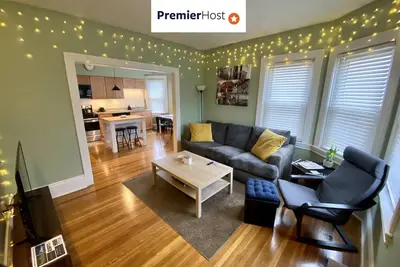 Image de ⭐Modern, Spacious & Quiet ⭐3 Br Apt ⭐Near Brown, Risd, College Hill, Downtown ⭐