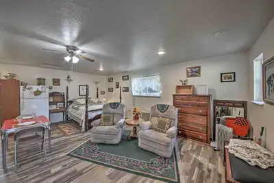 Image de Pet-Friendly Libby Cottage w\/ Mountain Views!