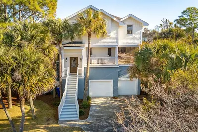 Image de Heatable Pool, Short Walk to Beach, Luxury Living! Sweet Carolina