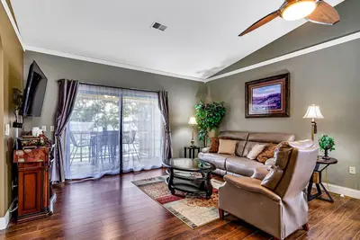 Image de View at the Foothills -2 Bedroom, 2 Bath Condo right in the Heart of Branson!
