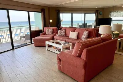 Image de Chateaux 201 1 Br Condo-Gulf front!