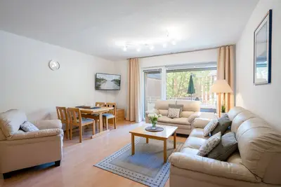 Image de This lovingly furnished approx.
