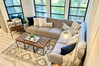 Image de North Captiva Island- Ocean bay views and modern decor. Two new carts!