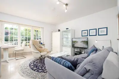 Image de The stylish and very tasteful 53 m² apartment is located in a
