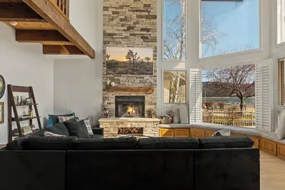 Image de HoneyBear Lodge Lakefront