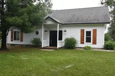 Image de Waterfront Updated Home on Lake Irene