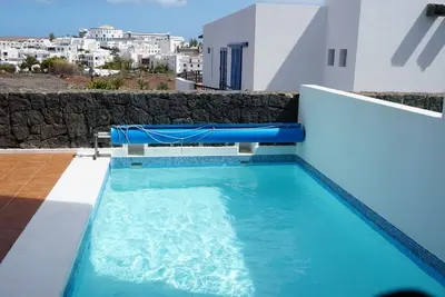 Image de Casa Kathryn Playa Blanca Lanzarote Sea & Mountain View’s & Private Heated Pool.