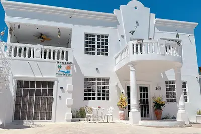 Image de Villa Salgado Amazing Private Pool For 22 Guest 6 min drive to the beach