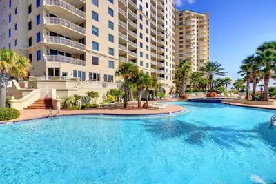 Image de Gulf Front Condo with Incredible View and Resort Amenities