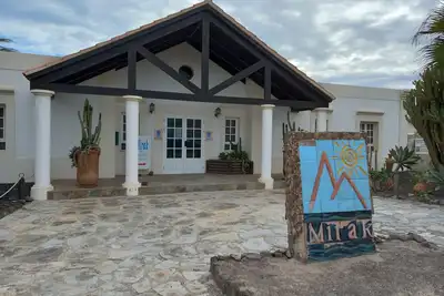 Image de 1-Bed Bungalow Sleeps 2 - Spa Facilities - Terrace