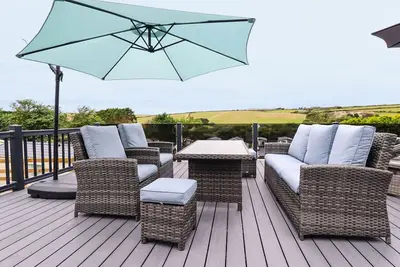 Image de Beachcliff, pet friendly, country holiday cottage, with pool in Porth