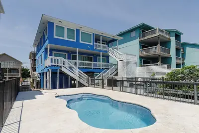 Image de Oceanfront duplex w private beach walkway