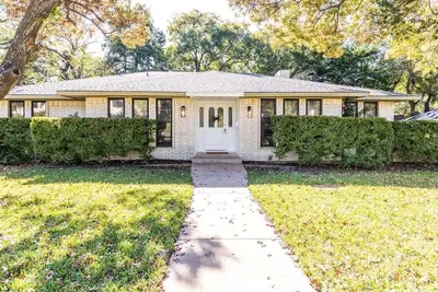 Image de Newly remodeled home near the heart of Dallas