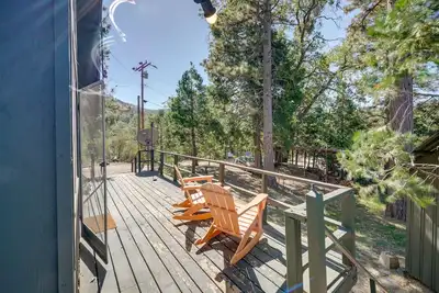 Image de Quiet Sequoia National Forest Cabin w\/ Fireplace
