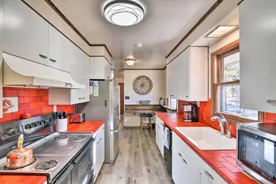 Image de Charming Leadville Retreat w/ Private Hot Tub