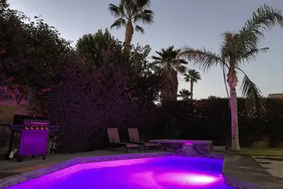 Image de Cheerful Home, Heated Pool & Jacuzzi For 31 Or More Nights