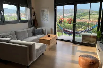 Image de Barcelone, Superbe appartement pied de plage avec piscine et parking