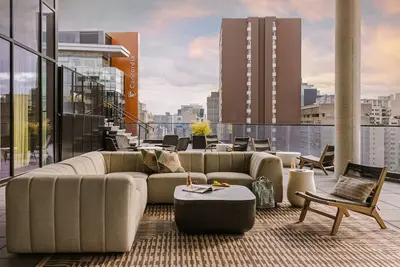 Image de Sonder Maisonneuve | Superior Two-Bedroom Apartment w\/ Balcony