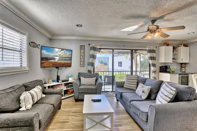 Image de Sea Shell 14 - Amazing remodeled townhouse with lots of amenities!