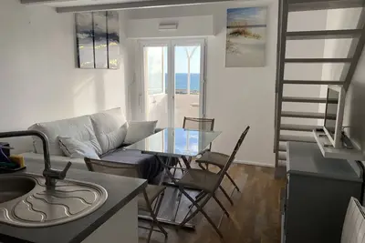 Superb studio with sea view and wild coast of Les Sables