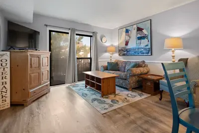 Beach Place: Oceanside | Short Walk to the Beach