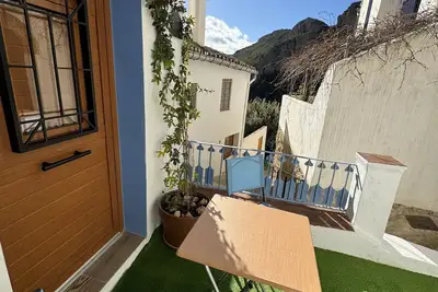 Image de La Casucha de Chulilla, design house for dream stays.