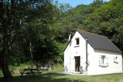 Image de Petit gîte en pleine nature proche de Quimper et Locronan