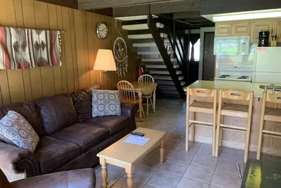 Image de Condo in the mountains!