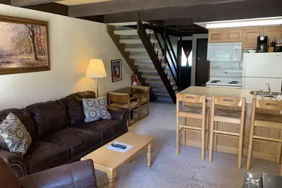 Image de Condo in the mountains!