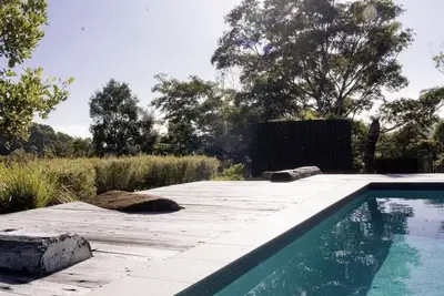 Image de Hilltop Hideaway - Private Resort with pool, sauna and spa.