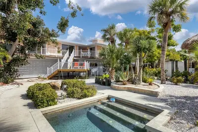 Image de Blue Heron: Beach, Pool and boating!