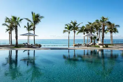 Image de Christmas in Paradise, 2 Bedroom Suite at 5 Diamond Garza Blanca Resort and Spa.