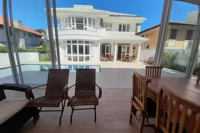 Image de 300m from Jurere Internacional beach, excellent location and space